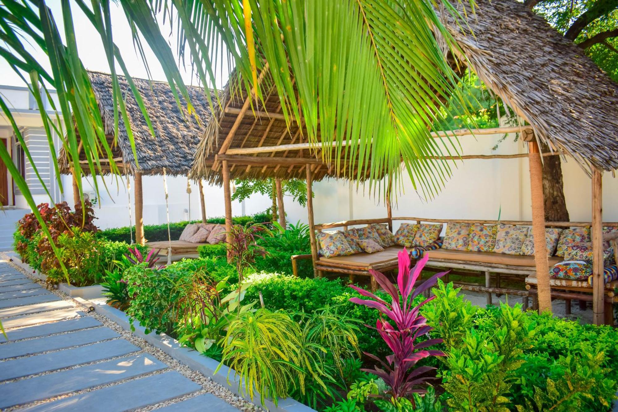 Uhuru House And Restaurant Nungwi Exterior foto